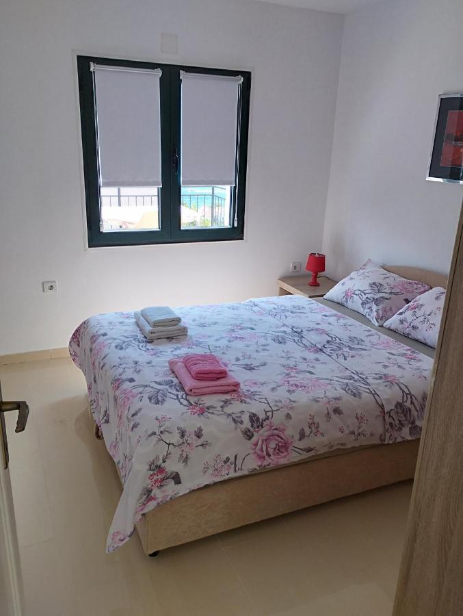 State Apartments Kotor Bagian luar foto